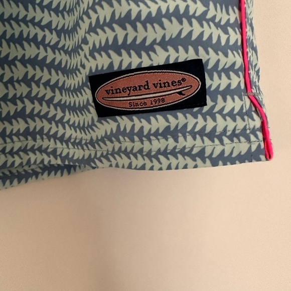 Vineyard Vines 7” Chappy Swim Shorts - Picture 5 of 9
